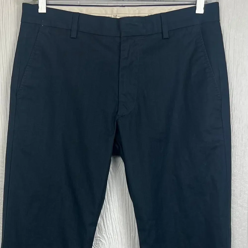 Gap pants men’s 32x34 Straight fit, Flat front Chino cotton/poly blend